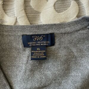 Brooks Brothers 346 Extra Fine Merino V-Neck Sweater - Gray